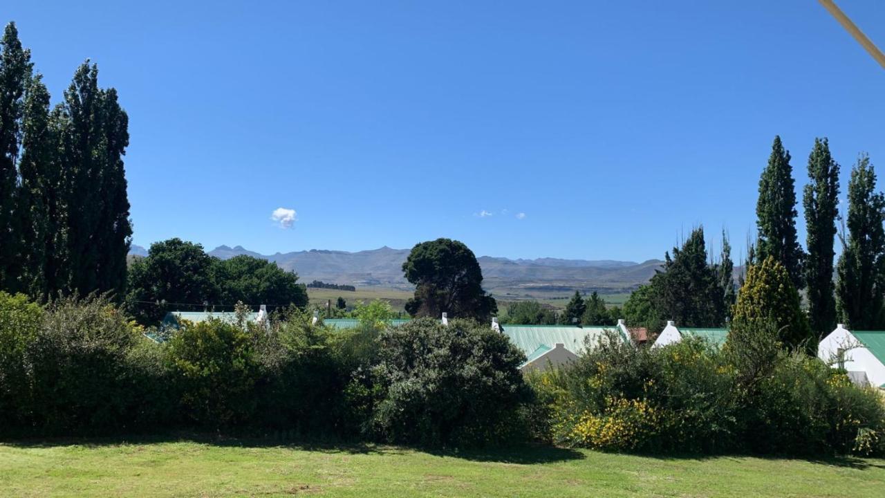 The Gables-Clarens Villa Buitenkant foto