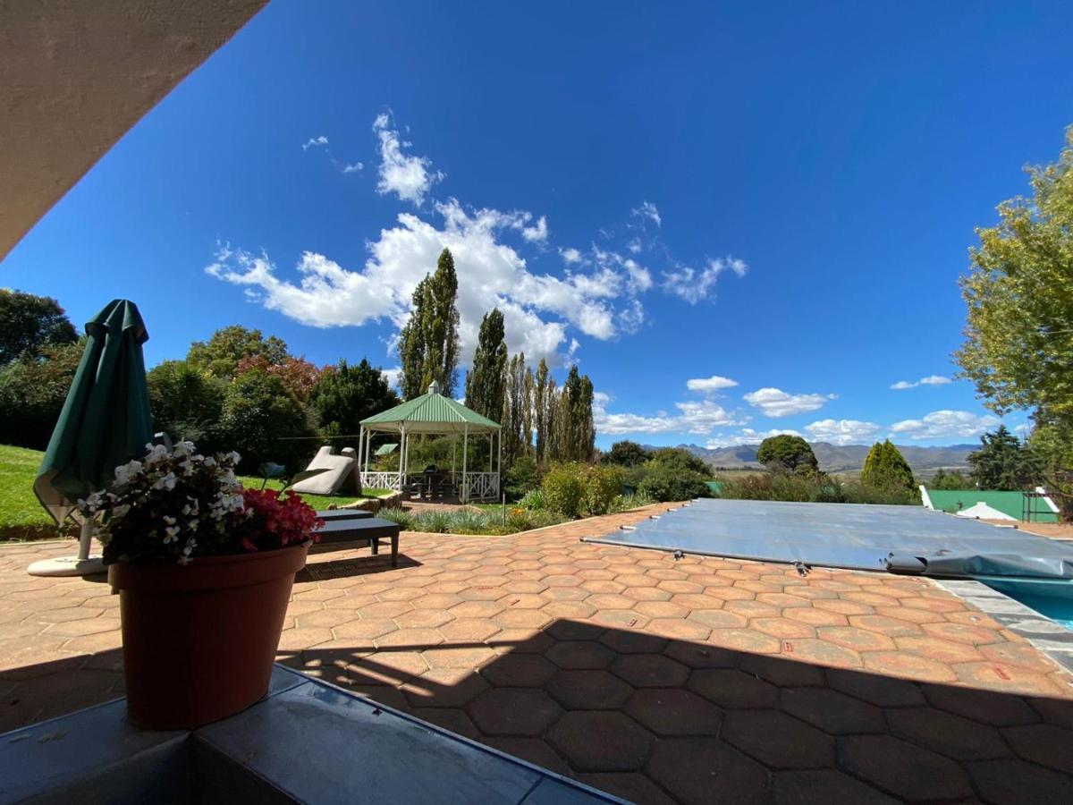 The Gables-Clarens Villa Buitenkant foto