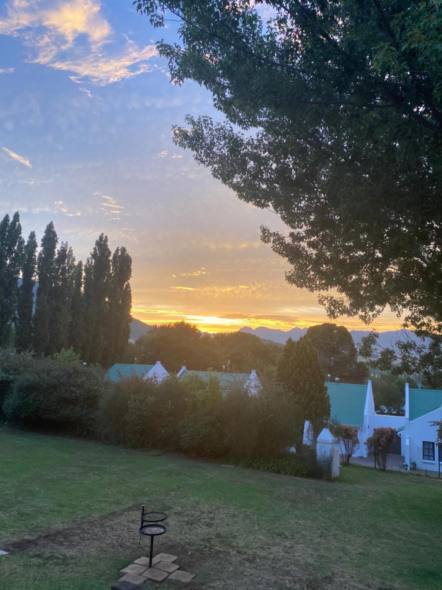 The Gables-Clarens Villa Buitenkant foto